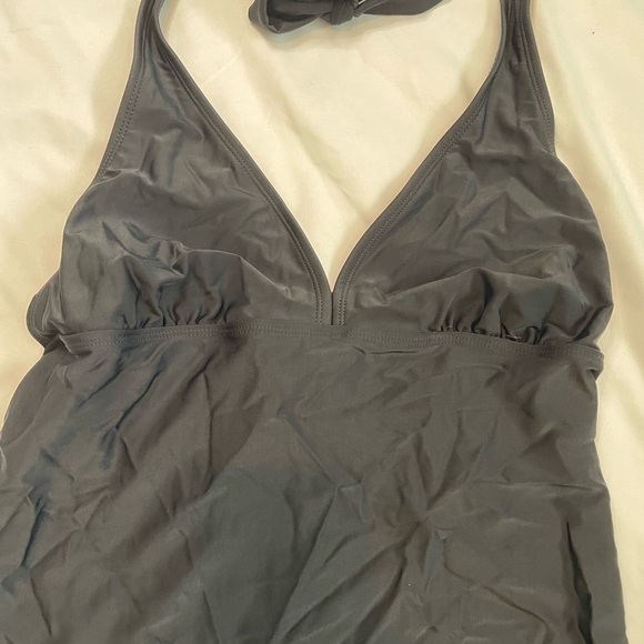 Catalina size medium black bikini swim top - Picture 2 of 5